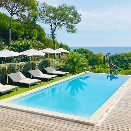 Villa Mediterranea Les Issambres Buitenkant foto