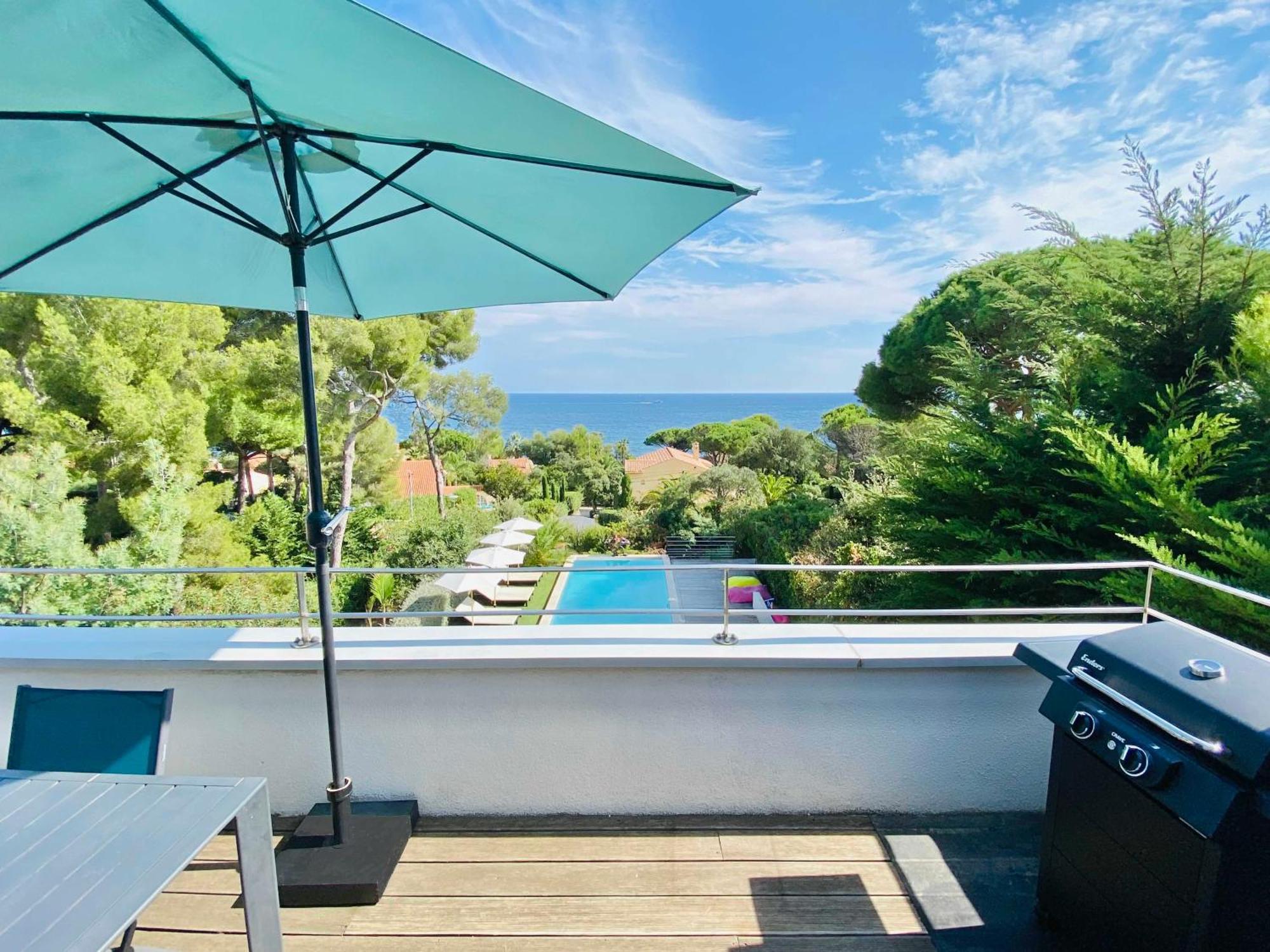 Villa Mediterranea Les Issambres Buitenkant foto